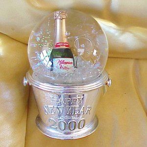 Mr Christmas 2000 Millennium New Years Glass Snow Globe Large 10" size Snowglobe